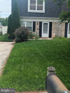 /international/us/558-hammond-avenue-hanover-pa-110108355293/