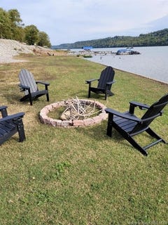 /international/us/5101-5103-stoneview-drive-charlestown-in-110106701798/