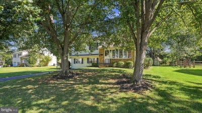 /international/us/1037-pross-road-lansdale-pa-110120451132/