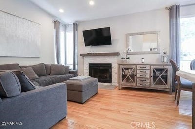 /international/us/2438-pleasant-thousand-oaks-ca-110109766153/