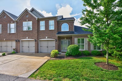 /international/us/3924-castlebridge-lane-lexington-ky-110108342206/