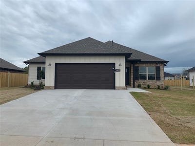 /international/us/403-otoe-street-farmington-ar-110107084764/
