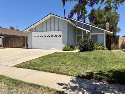 /international/us/13261-laurelhurst-road-moorpark-ca-110108946420/