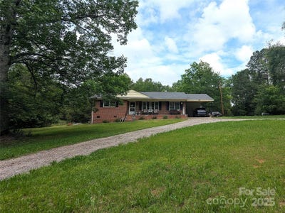 /international/us/3116-pilgrim-road-chester-sc-110099870429/