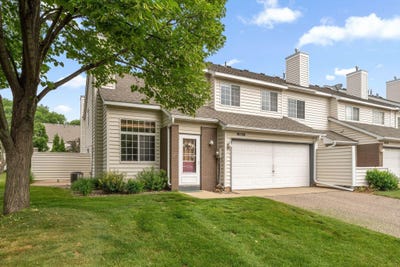 /international/us/12857-echo-lane-apple-valley-mn-110108747727/