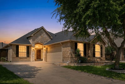 /international/us/1122-leafy-glade-road-forney-tx-110108097667/