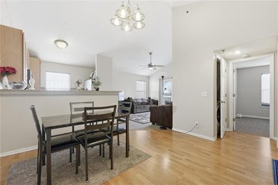 /international/us/8030-n-drury-avenue-kansas-city-mo-110119348929/