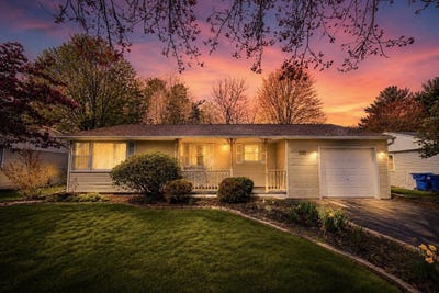 /international/us/3912-carl-street-wausau-wi-110108125986/