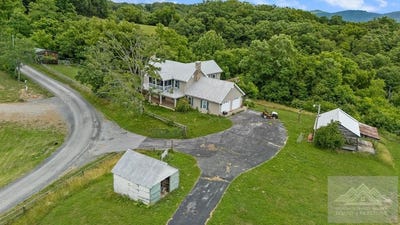 /international/us/1972-river-ridge-pipestem-wv-110108946779/