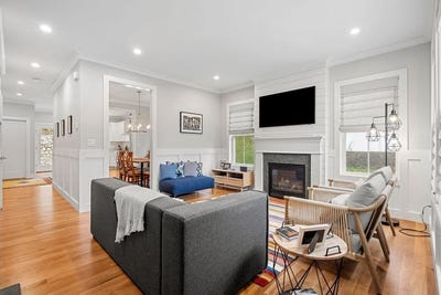 /international/us/16-breck-ave-18-boston-ma-110107196731/