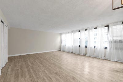 /international/us/7-25-166-st-beechhurst-ny-110103126710/