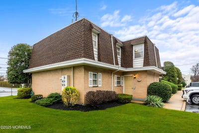 /international/us/321-323-shore-drive-highlands-nj-110098565568/