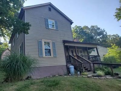 /international/us/2031-s-carpenter-dr-covington-va-110108061560/