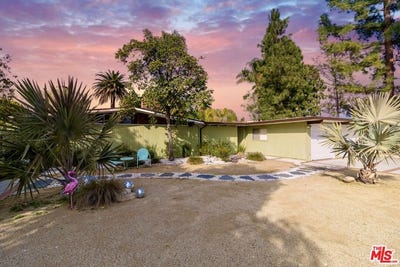 /international/us/17025-labrador-st-northridge-ca-110097801141/?lang=zh-cn