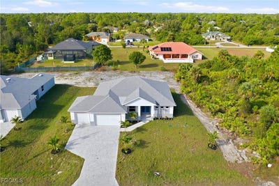 /international/us/707-mckinley-avenue-lehigh-acres-fl-110103989245/