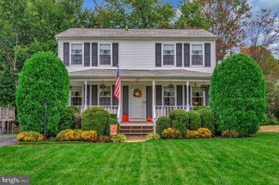 /international/us/13509-princedale-drive-woodbridge-va-110120617272/