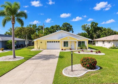 /international/us/1406-w-del-webb-boulevard-sun-city-center-fl-110120713018/
