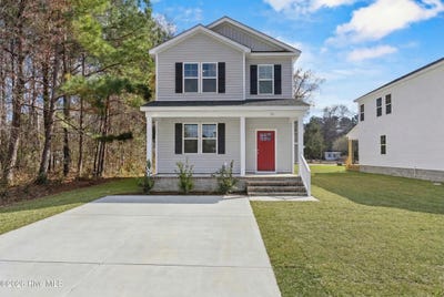 /international/us/709-w-hayes-street-burgaw-nc-110106313610/