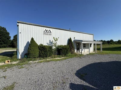 /international/us/1873-fleet-road-adolphus-ky-110100694459/