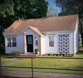 /international/us/455-main-st-farnhamville-ia-110110089349/