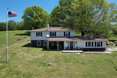/international/us/12459-county-road-5-402-ava-mo-110107809700/