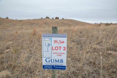 /international/us/lot-3-dave-s-dunes-3rd-burwell-ne-110097351037/