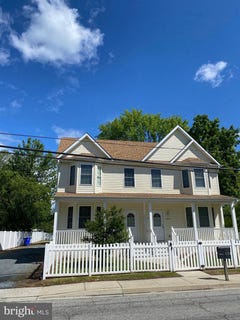 /international/us/4819-main-street-grasonville-md-110108541840/