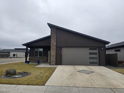 /international/us/13932-n-rainier-loop-rathdrum-id-110108498546/