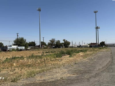 /international/us/215-221-north-street-mabton-wa-110119635360/
