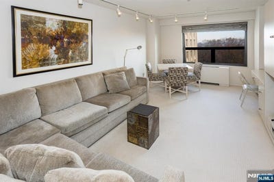 /international/us/2-claridge-drive-verona-nj-110107057243/