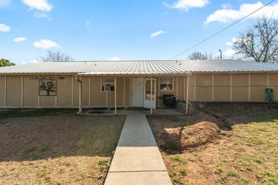 /international/us/124-arrowhead-comanche-tx-110098331499/