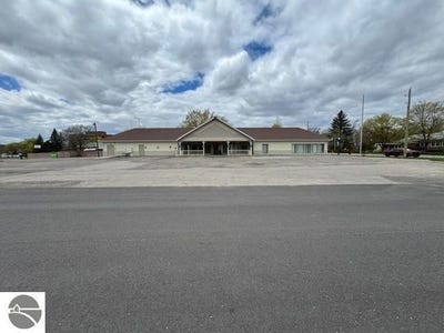 /international/us/444-e-houghton-avenue-west-branch-mi-110107859490/