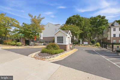 /international/us/8931-town-center-circle-upper-marlboro-md-110119966888/