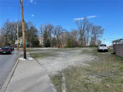/international/us/1012-7th-street-parkersburg-wv-110090843879/