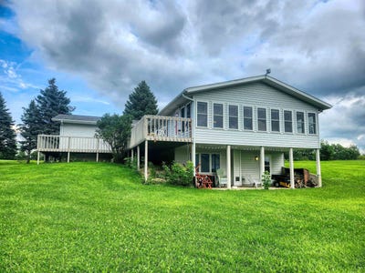 /international/us/25-41-old-mill-road-lake-carroll-il-110106337434/