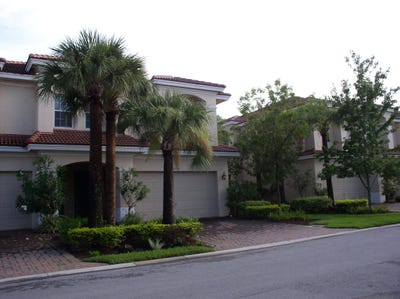 /international/us/2202-sw-cape-cod-drive-port-st-lucie-fl-110108604954/