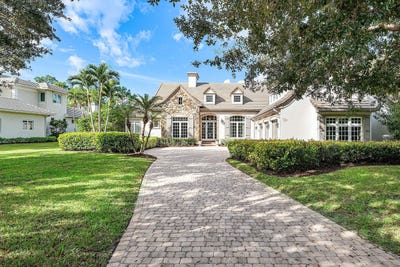 /international/us/13201-oakmeade-palm-beach-gardens-fl-110106452836/