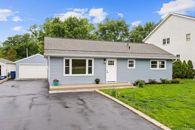 /international/us/6214-pershing-avenue-downers-grove-il-110108145159/