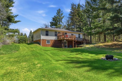 /international/us/7492-e-townline-lake-road-harrison-mi-110108058596/