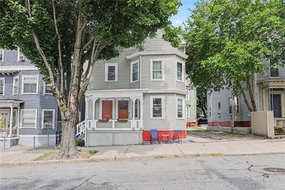 /international/us/84-doyle-avenue-providence-ri-110120767347/