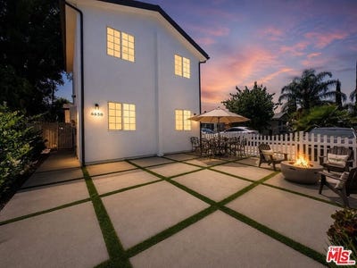 /international/us/6650-valley-circle-blvd-west-hills-ca-110108427081/