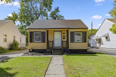 /international/us/19130-woodcrest-street-harper-woods-mi-110120061280/