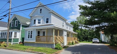 /international/us/158-water-street-waterville-me-110100751982/?lang=es
