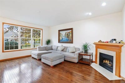 /international/us/9769-gable-drive-eden-prairie-mn-110108392187/