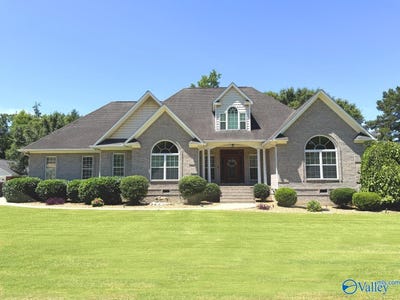 /international/us/2890-buckhaven-drive-southside-al-110108742892/