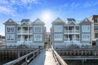 /international/us/9501-sunset-drive-stone-harbor-nj-110106975725/