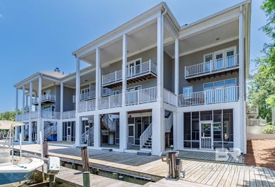 /international/us/18175-scenic-highway-98-fairhope-al-110107833703/