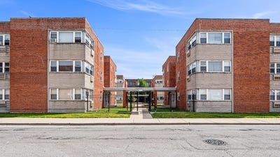/international/us/2411-w-balmoral-avenue-chicago-il-110108504547/