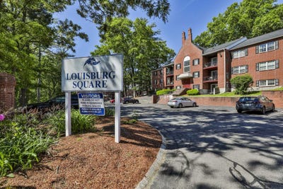 /international/us/4-louisburg-square-nashua-nh-110108537441/