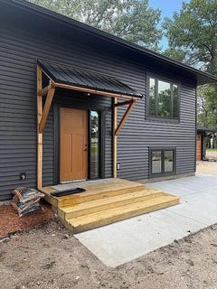 /international/us/100-edgewood-drive-redwood-falls-mn-110102526824/